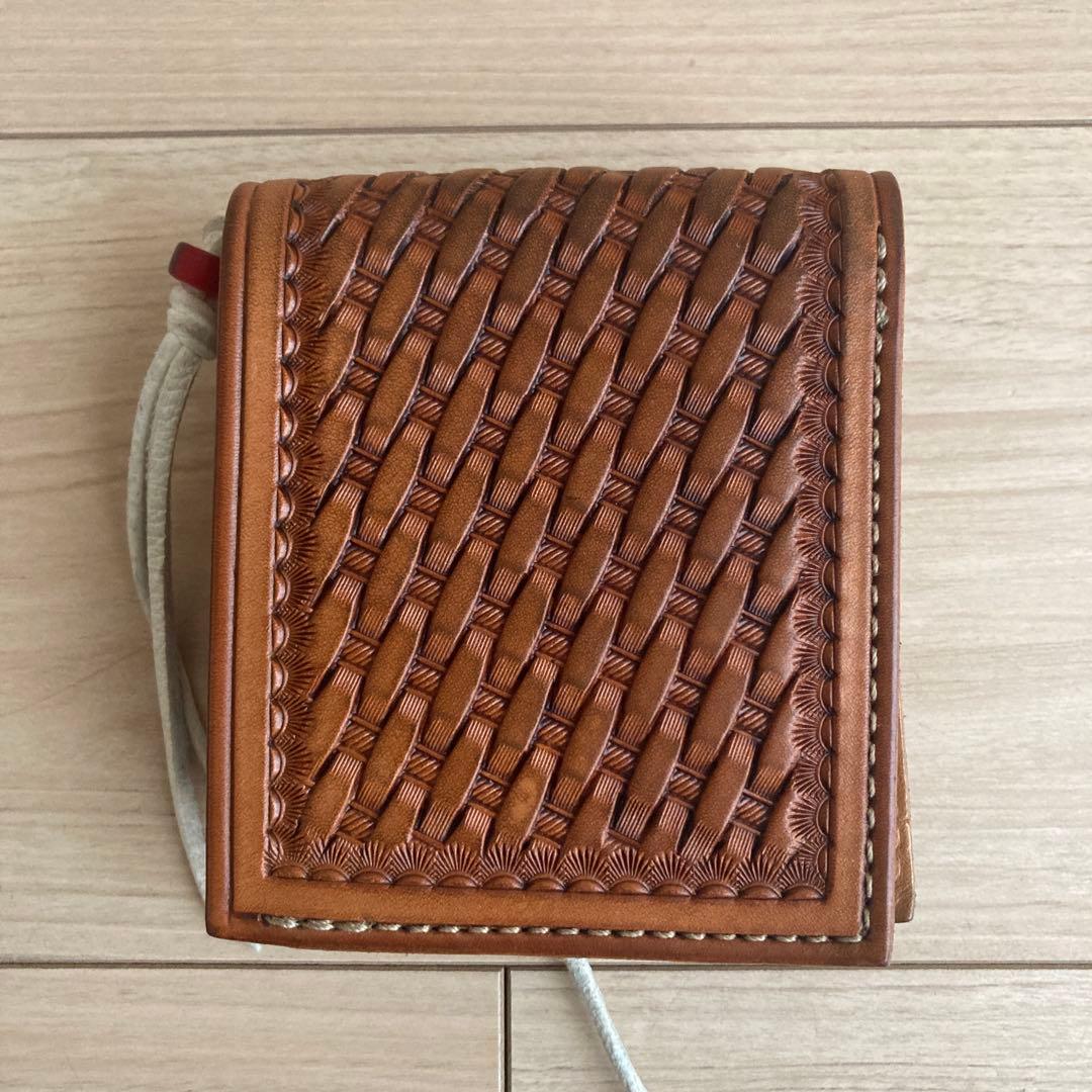 FUNNY ファニー 折財布 カービング コンチョ