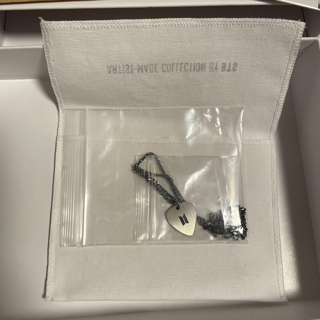 SUGA ネックレス