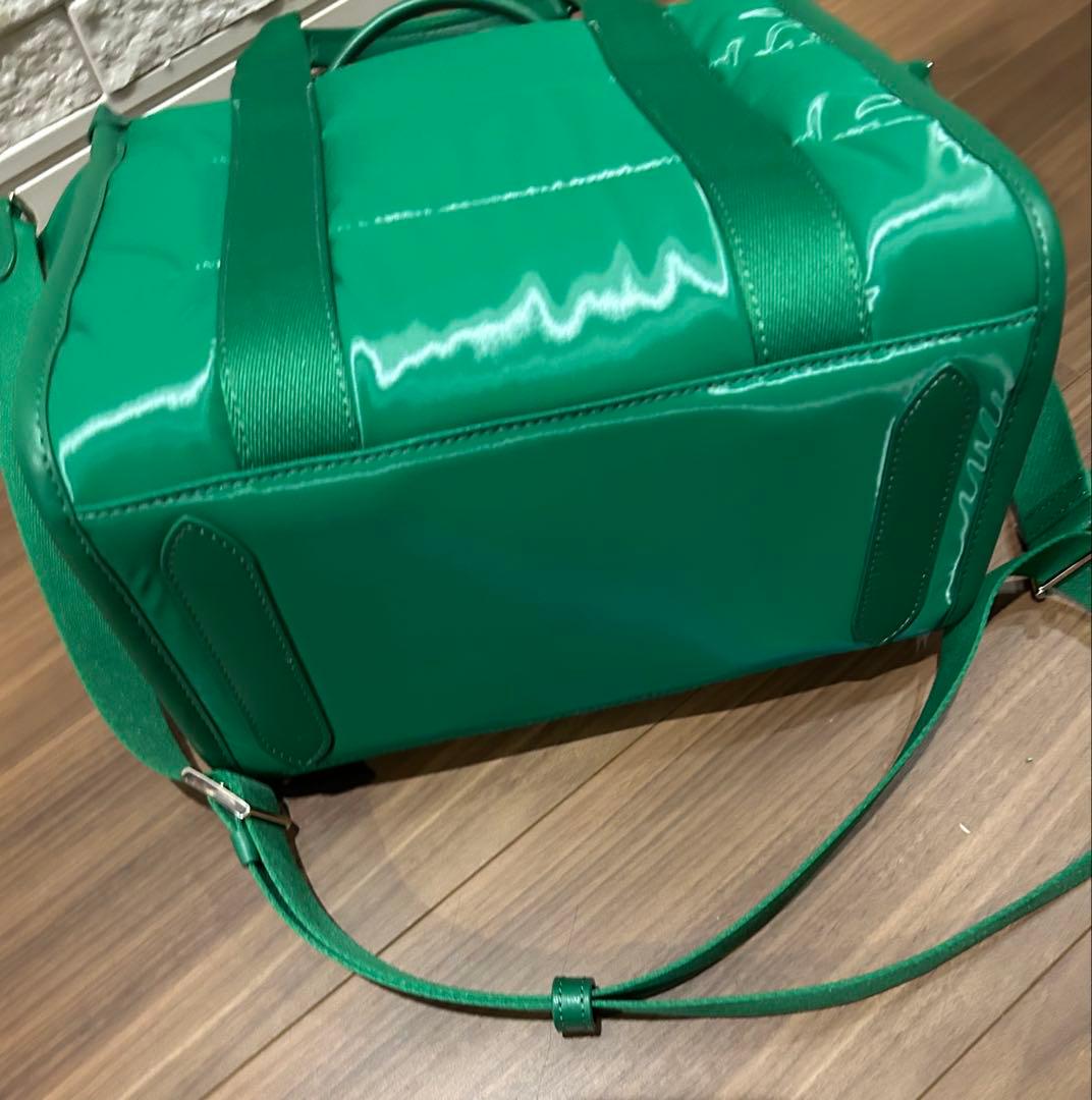 美品⭐︎ケイトスペード⭐︎キップ パフィースモールトートバッグ　グリーン 2way