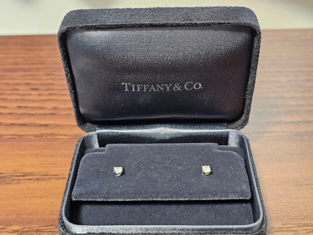 ktmh専用 美品 ティファニー ソリティア ダイヤモンド ピアス 0.29ct