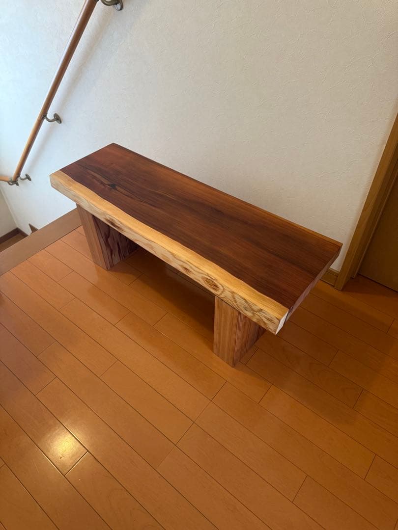 天然杉無垢の一枚板ナチュラルダークトーンローテーブル