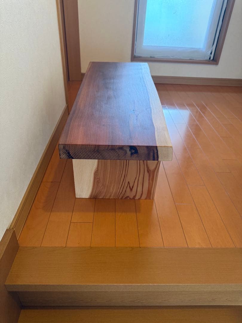 天然杉無垢の一枚板ナチュラルダークトーンローテーブル