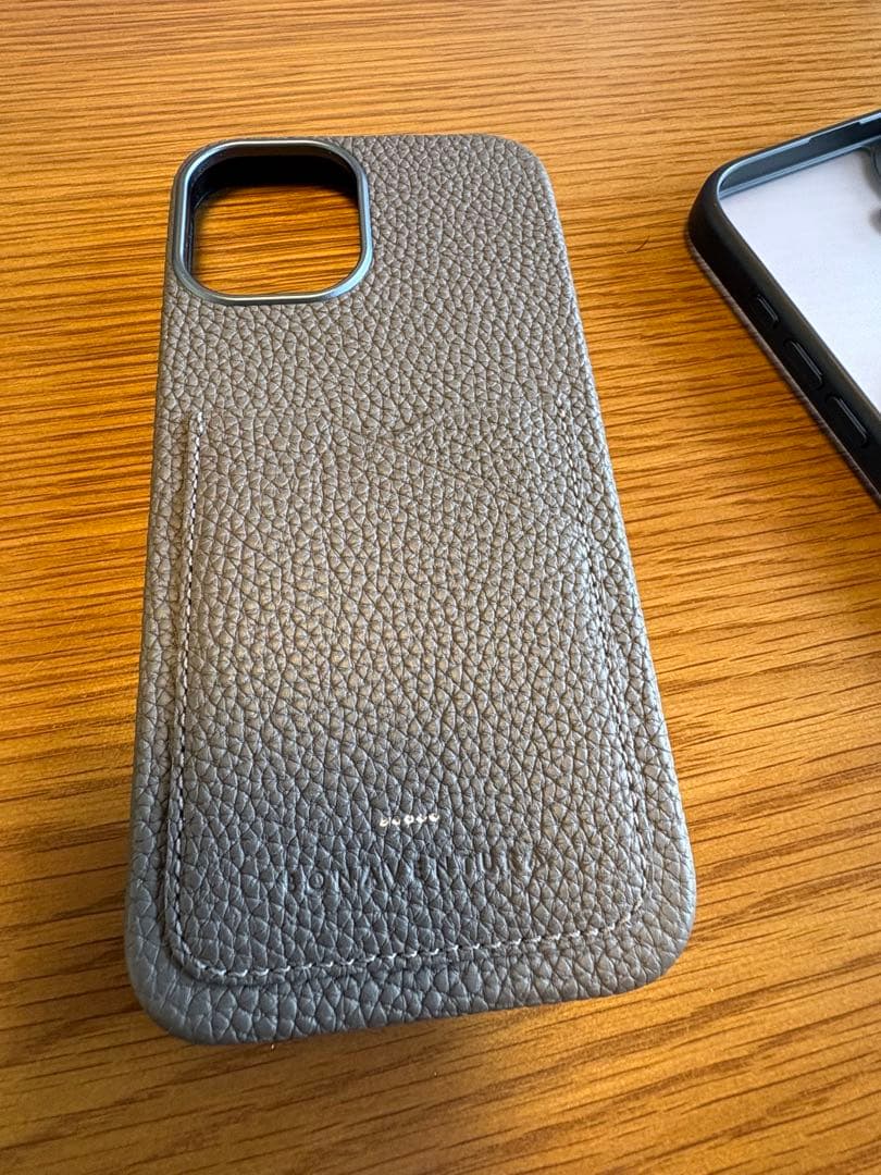 【格安】iPhone16 Plus ケース×3. 保護フィルム×1