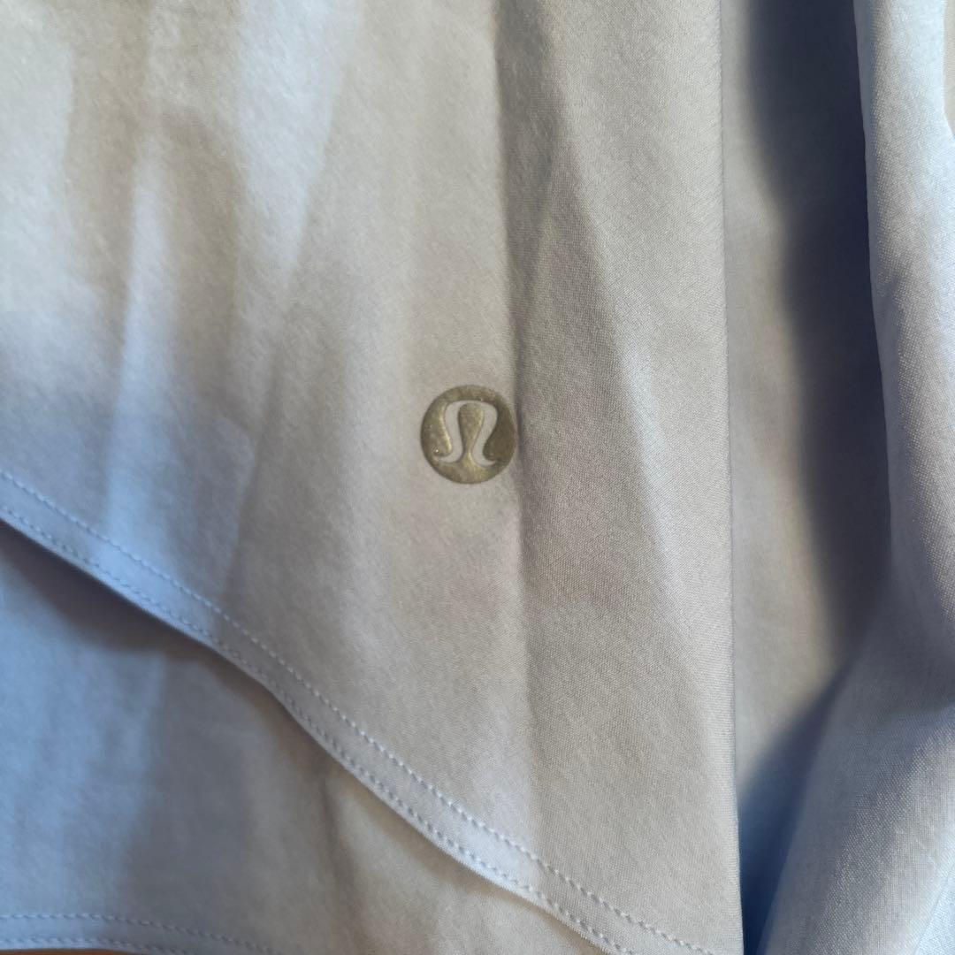 Lululemon 水色 フレアスカート
