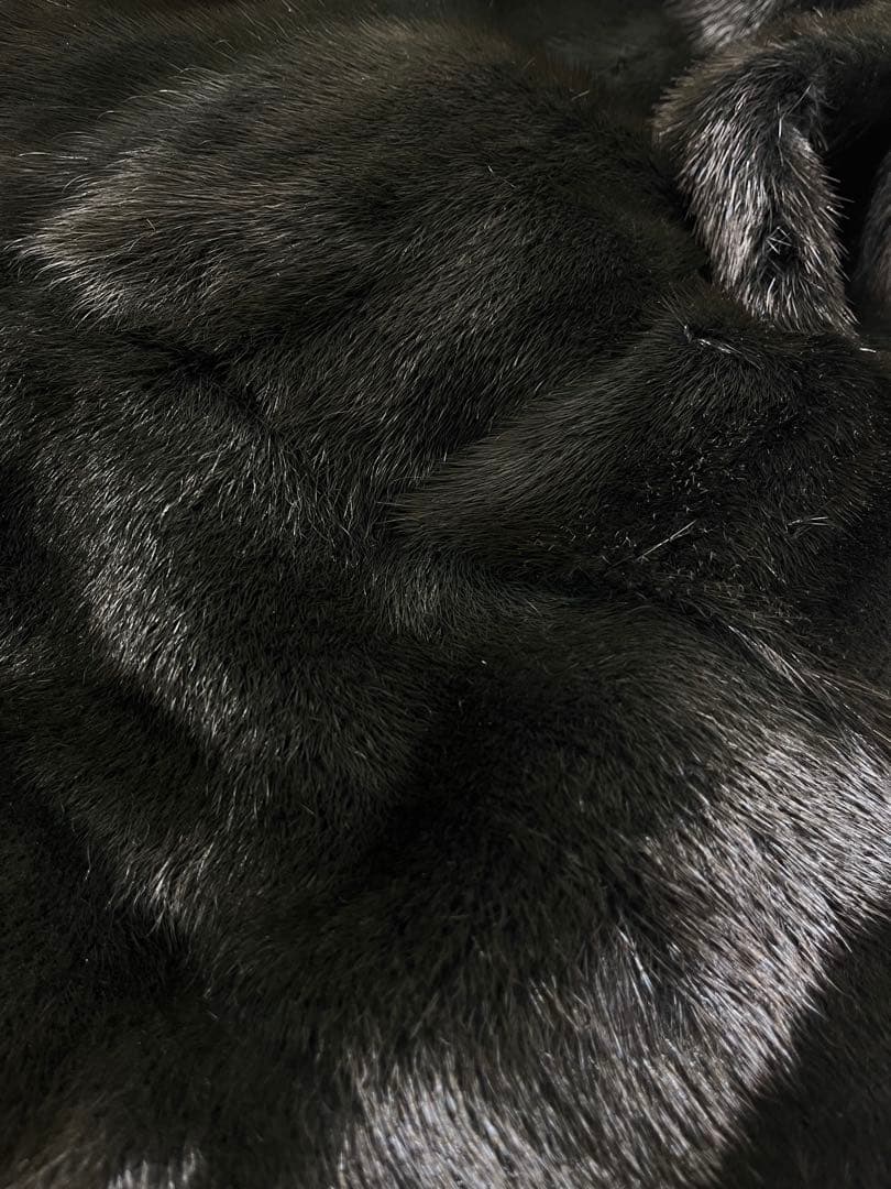 ★上質な肌触り★サガミンクロイヤル ファーコート ブラック