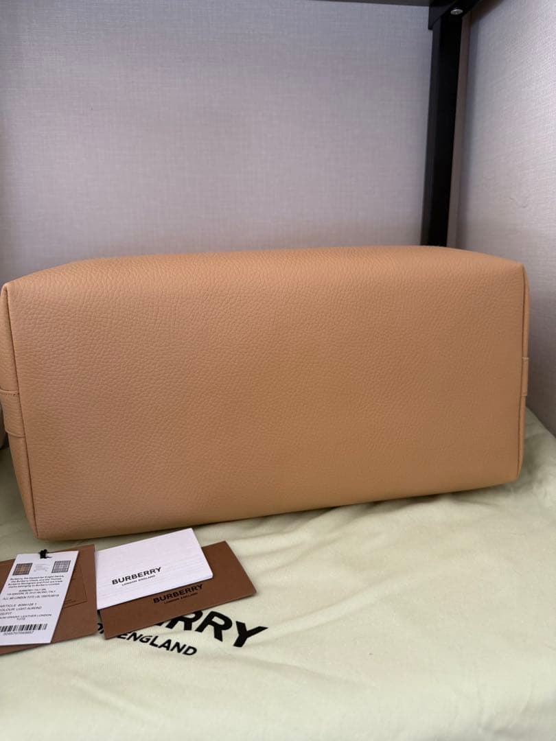 新品タグありBURBERRY MD LONDON バーバリーチェックレザートート