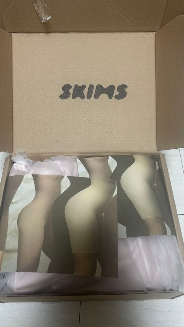 SKIMS バレリーピンク 上下セット