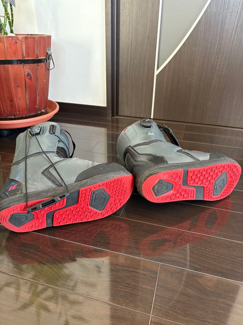 ディーラックスエッジ