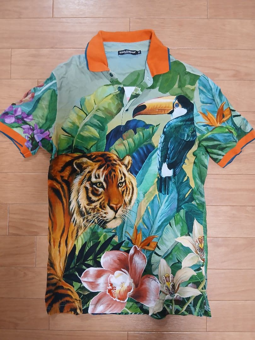 DOLCE&GABBANA　トラとオウムのプリントポロシャツ