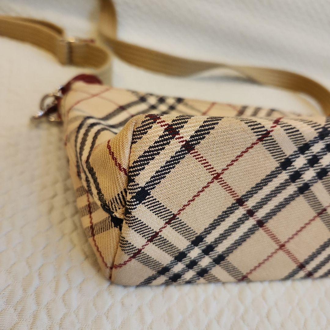 BURBERRY　バーバリーブルーレーベル　ノバチェック　ショルダーバッグ