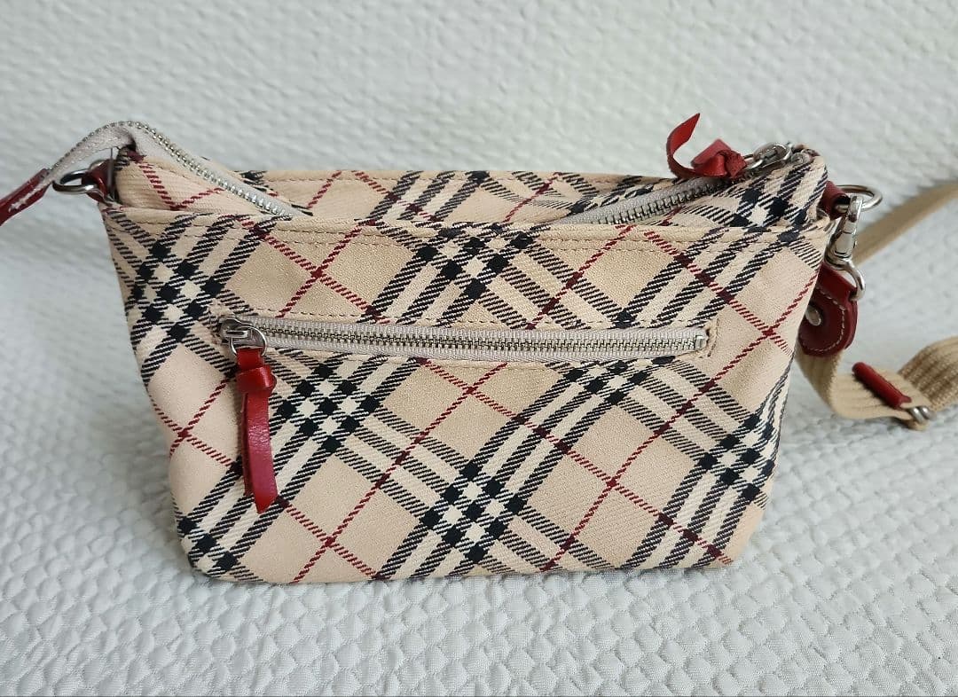 BURBERRY　バーバリーブルーレーベル　ノバチェック　ショルダーバッグ