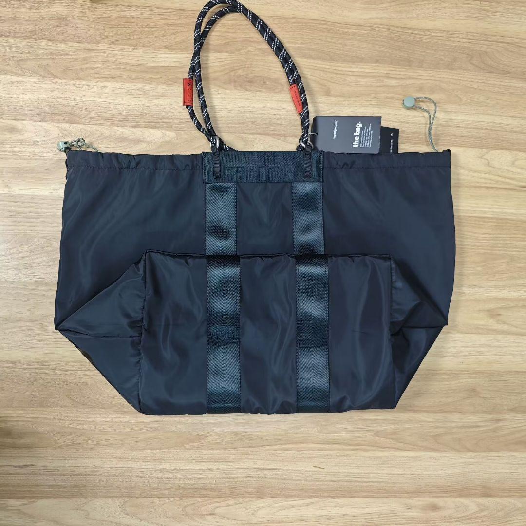 topologie トポロジー メッシュポケット付きショルダーバッグ グリーン