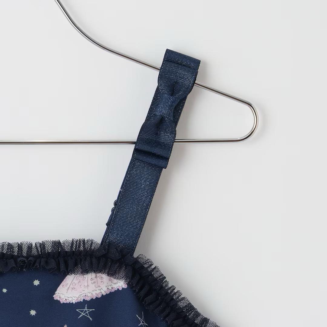 メゾピアノ新品新作タグ付きくるみ割り人形柄キャミワンピース140