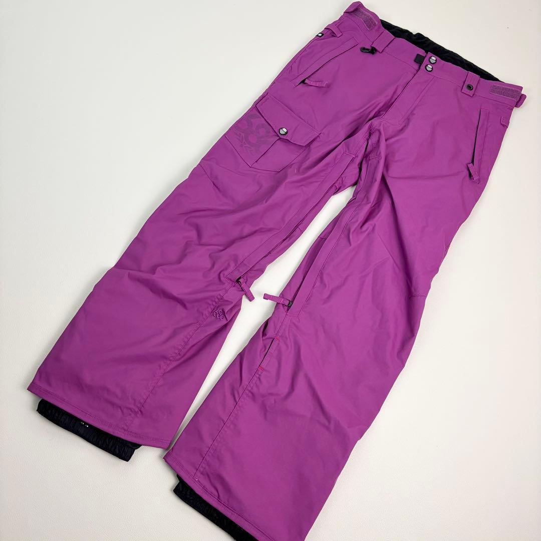 2470【極美品】686 スノボウェア 上下セット ジャケット パンツ 紫黒白青