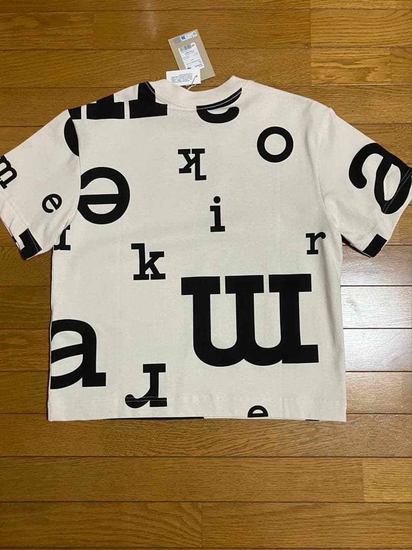 【新品】marimekko 文字プリント 半袖Tシャツ