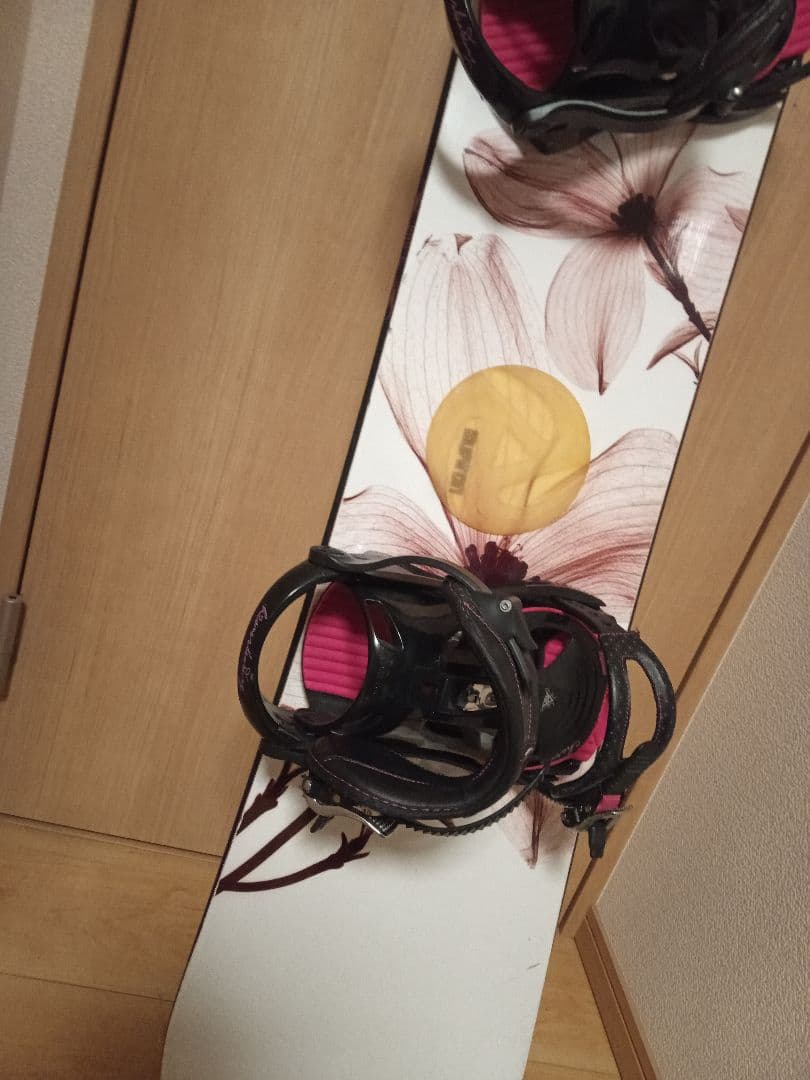 スノーボード　レディース　3点セット　別料金でブーツ追加可能です