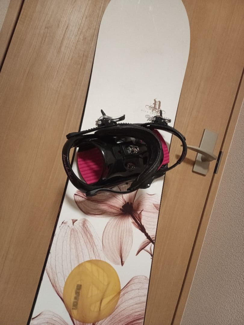 スノーボード　レディース　3点セット　別料金でブーツ追加可能です