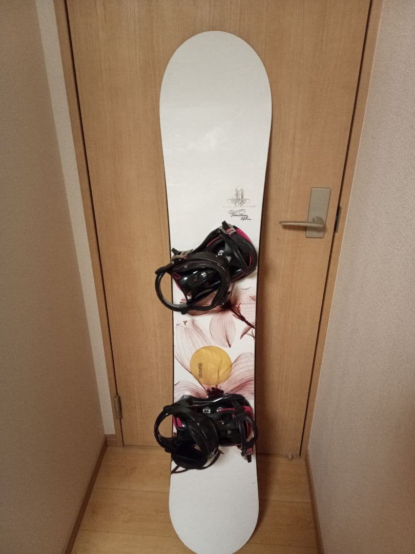 スノーボード　レディース　3点セット　別料金でブーツ追加可能です