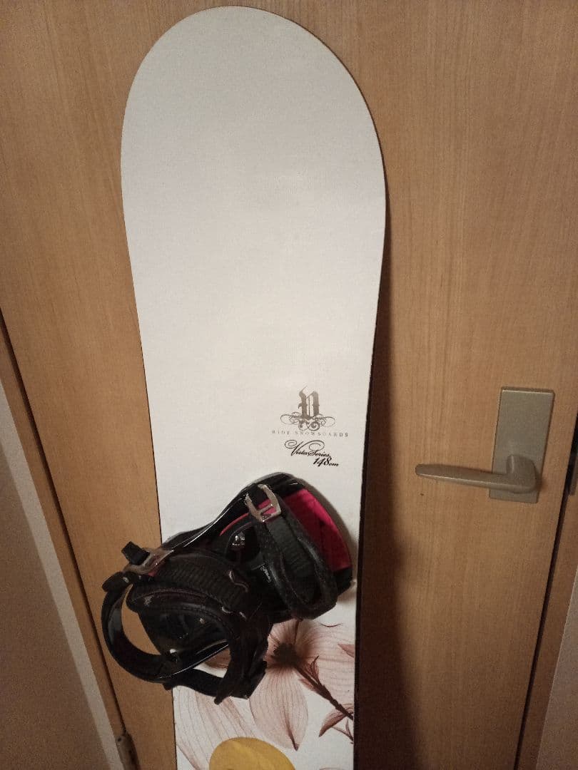 スノーボード　レディース　3点セット　別料金でブーツ追加可能です