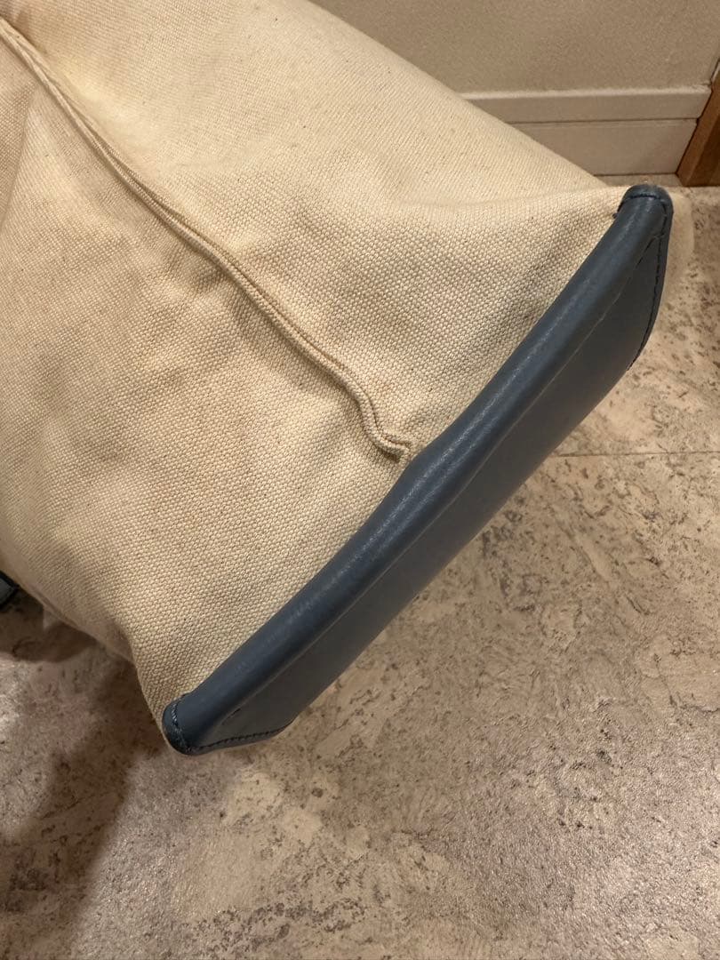 イアクッチIACUCCI キャンバストートバッグ　ブルー