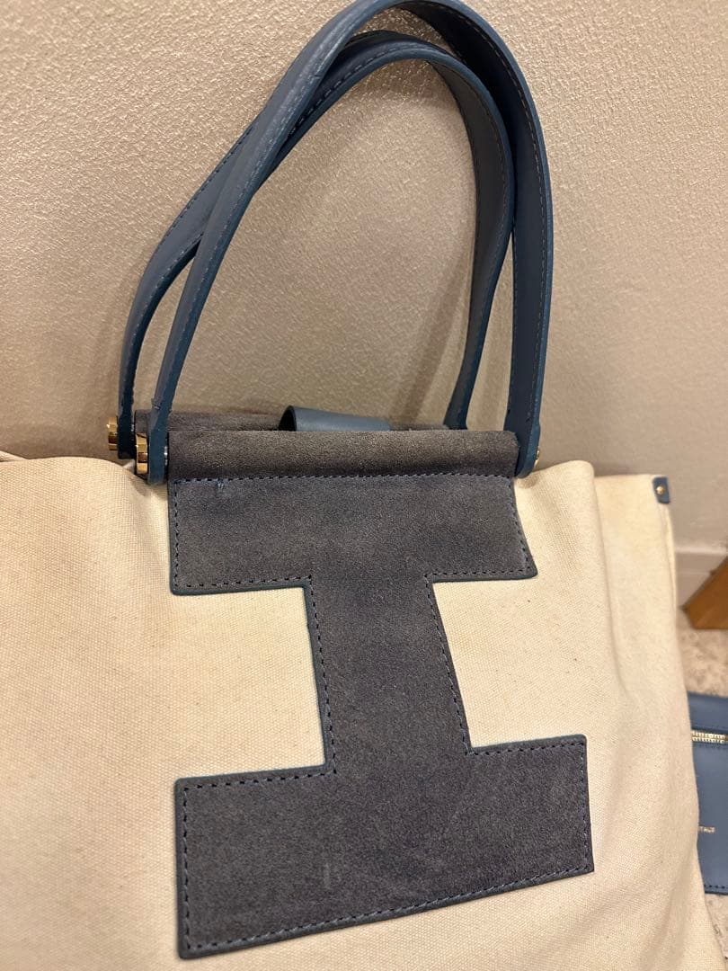 イアクッチIACUCCI キャンバストートバッグ　ブルー