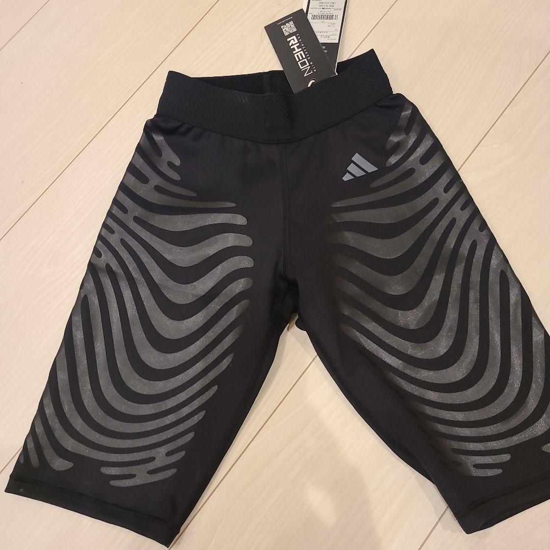adidas 　ハーフタイツ 　新品未使用　xs