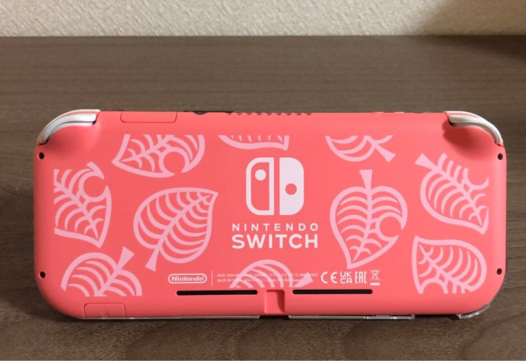 美品 ニンテンドースイッチライト あつまれどうぶつの森セット 〜しずえアロハ柄〜