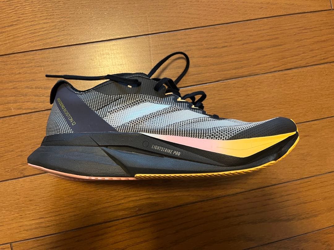（美品）ADIZERO ボストン12 27㎝