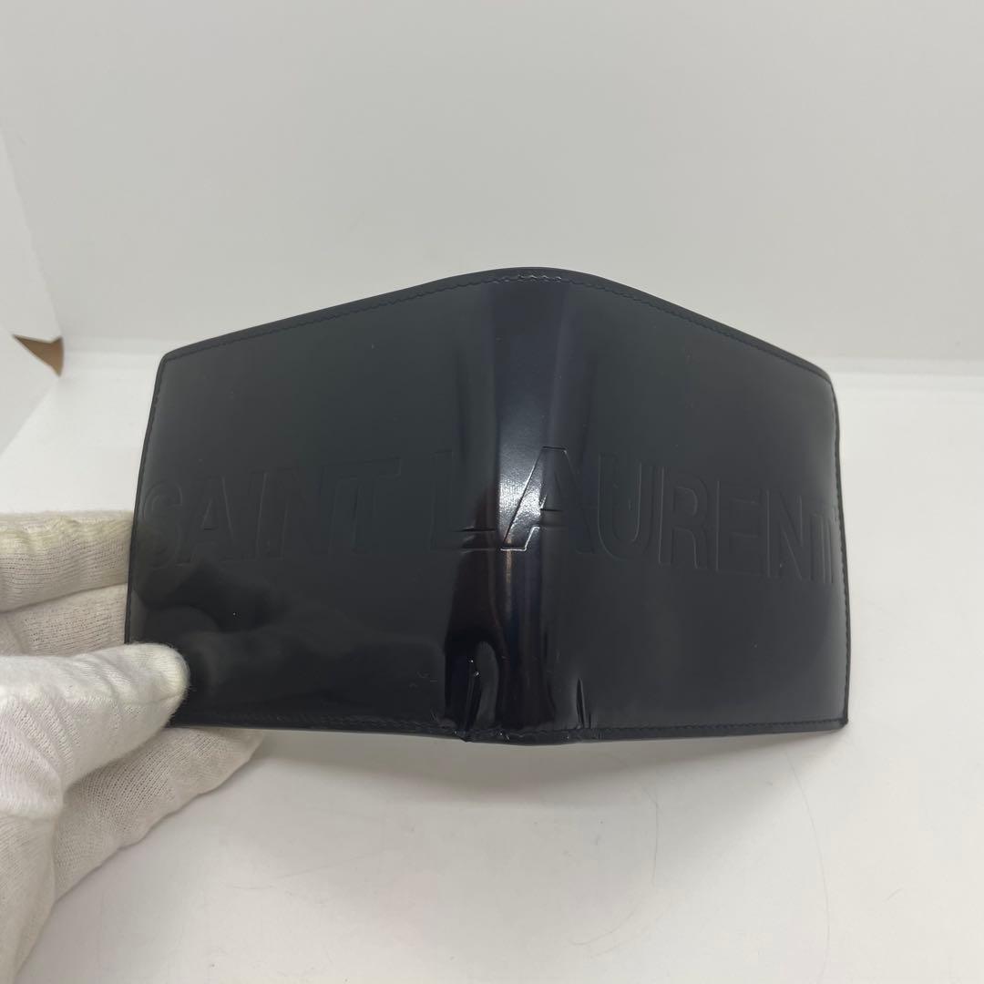 【美品】サンローラン パテントレザー 二つ折り財布