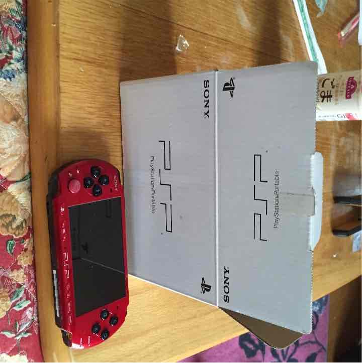 PSPバリューパック赤黒色！