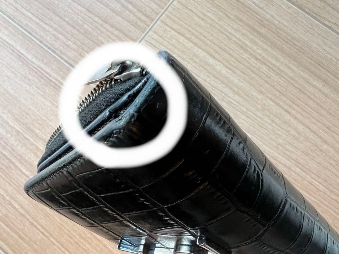 【よし様】SAINT LAURENT ブラック 二つ折り財布