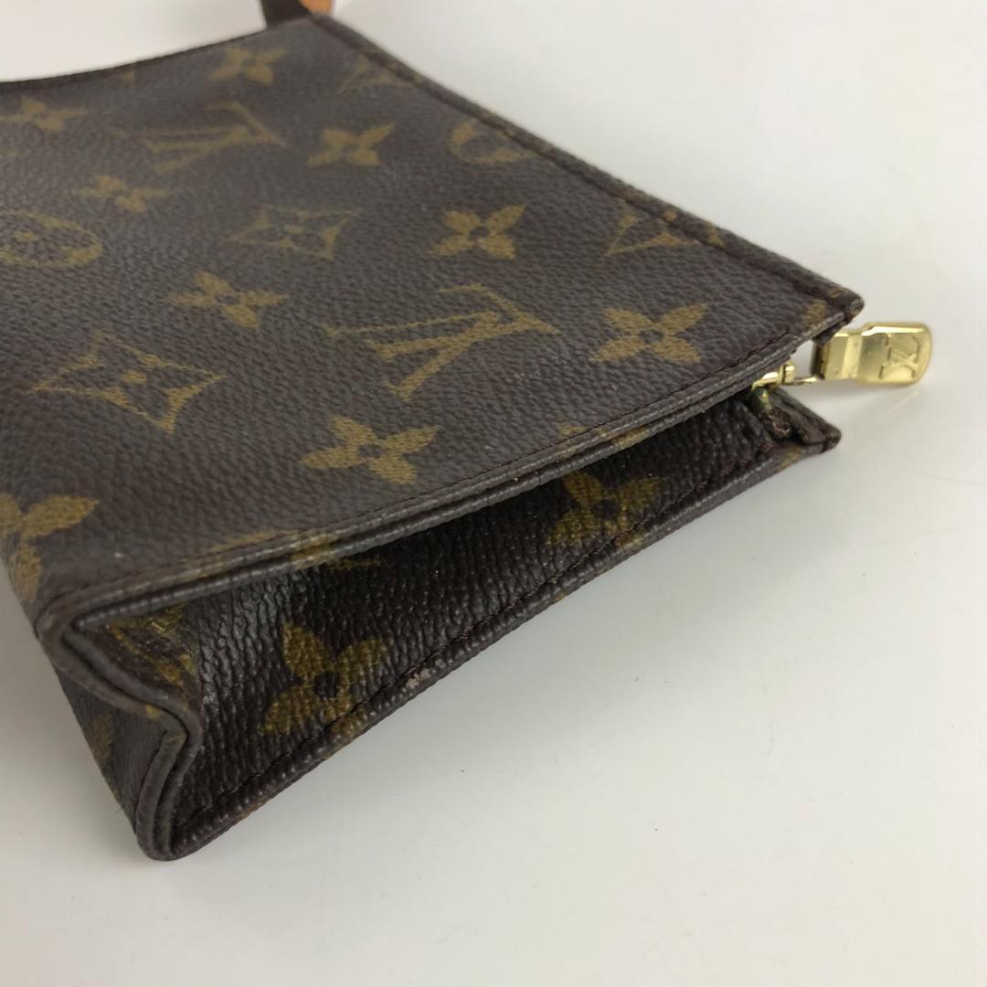 LOUIS VUITTON ヴィトン ポッシュトワレット15 モノグラム ポーチ