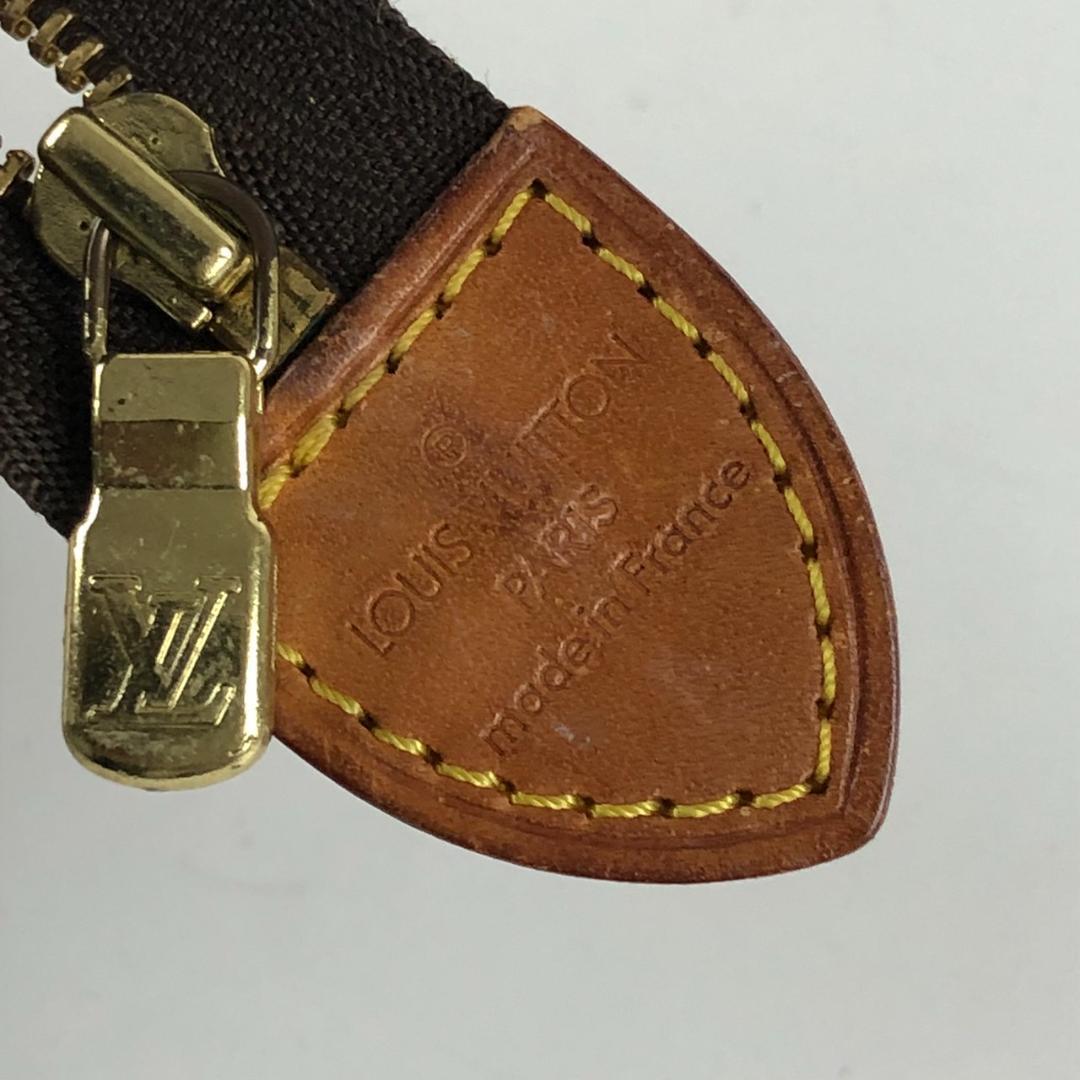 LOUIS VUITTON ヴィトン ポッシュトワレット15 モノグラム ポーチ