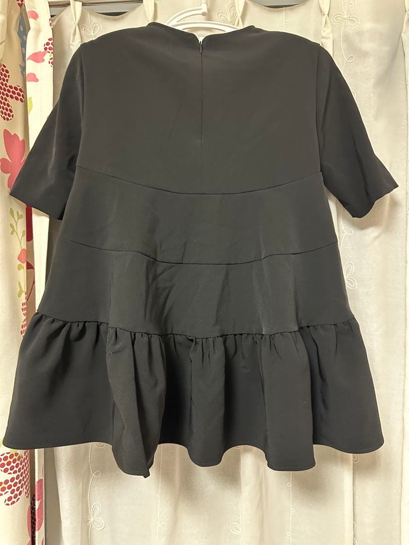 yori ハーフスリーブティアードブラウスフレア　黒