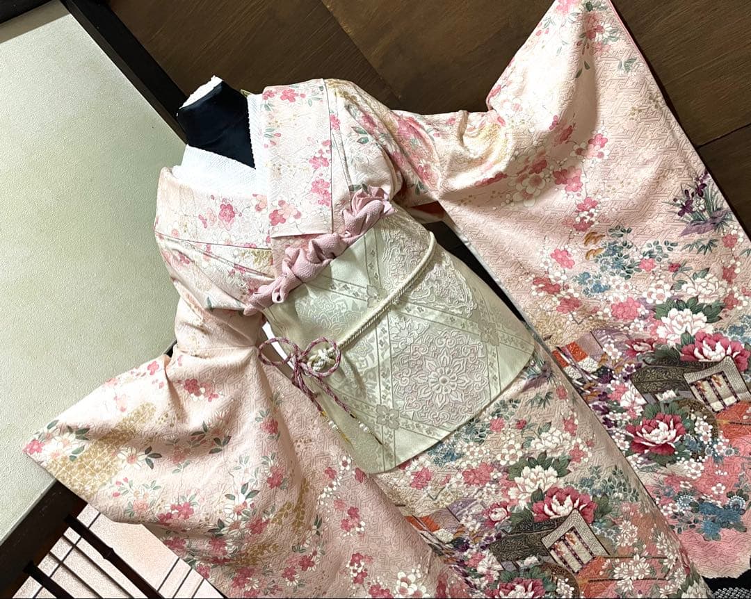 振袖 フルセット6点サイズM 絞り　御所車花文　暈し染め　金彩　正絹