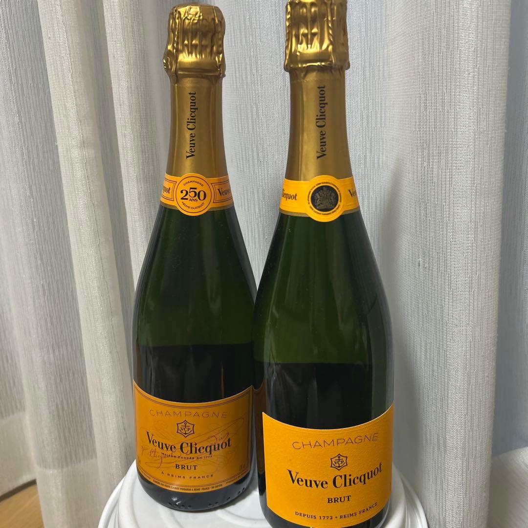 2本セット売りVeuve Clicquot Brut シャンパン 750ml