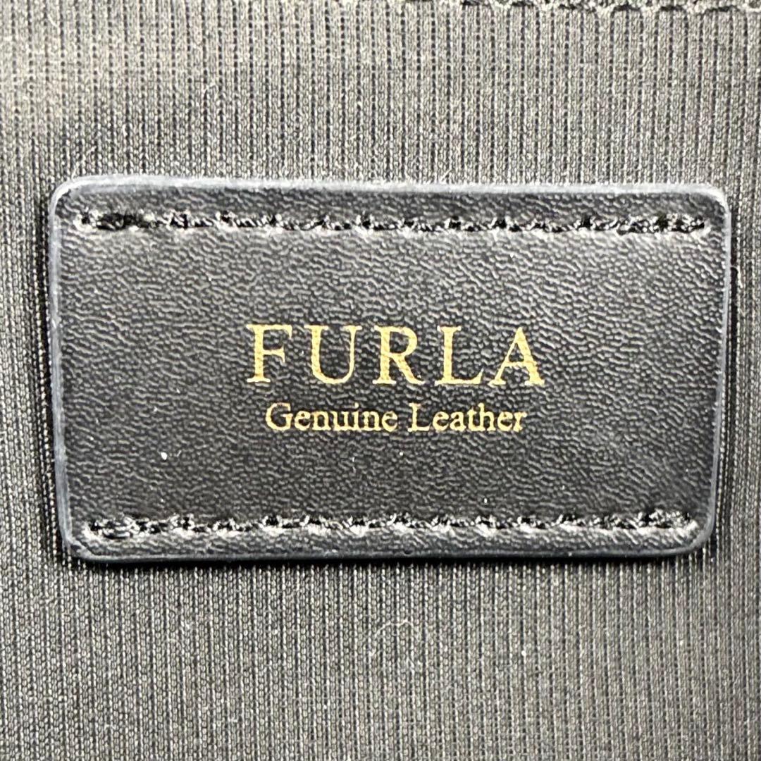 極美品 FURLA レザー トートバッグ シリ 肩掛け ロゴ金具 ファスナー 黒
