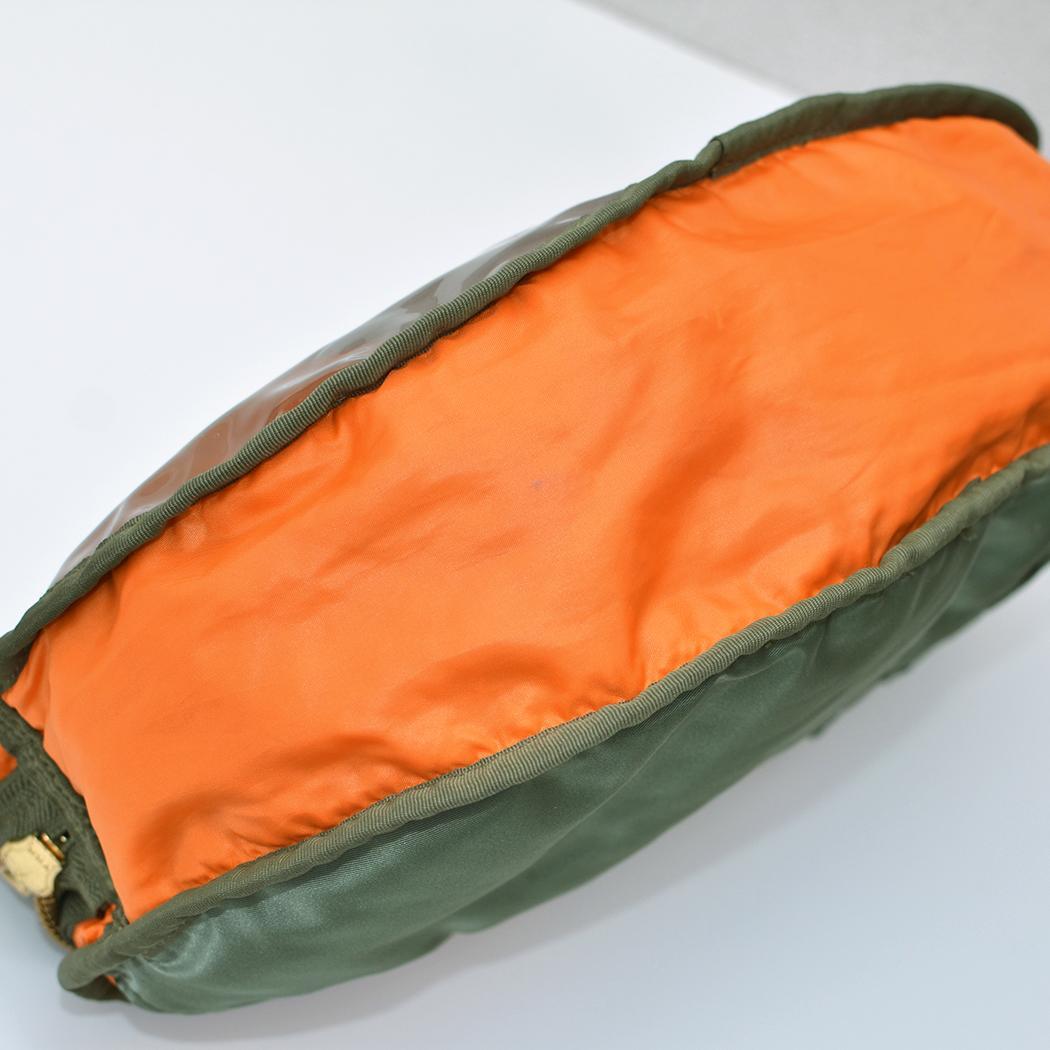 ポーター　タンカー　ショルダーバッグ　【 オーバル 型 】