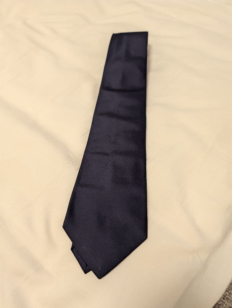 Liverano & Liverano リベラーノネクタイ（ネイビー／無地）