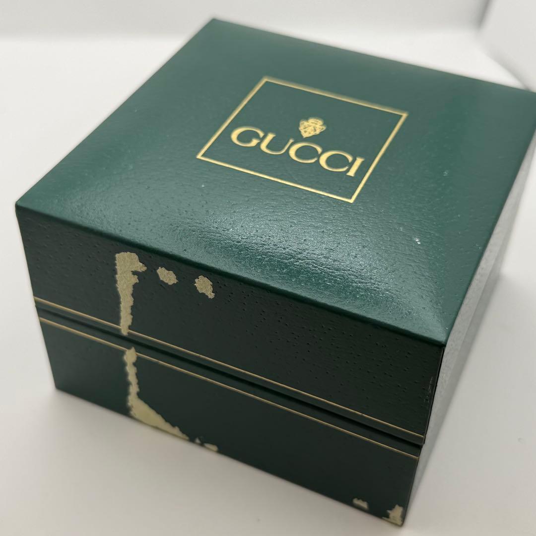 【デッドストック】グッチ　チェンジベゼル　クォーツ　ベゼル11個付　11.12