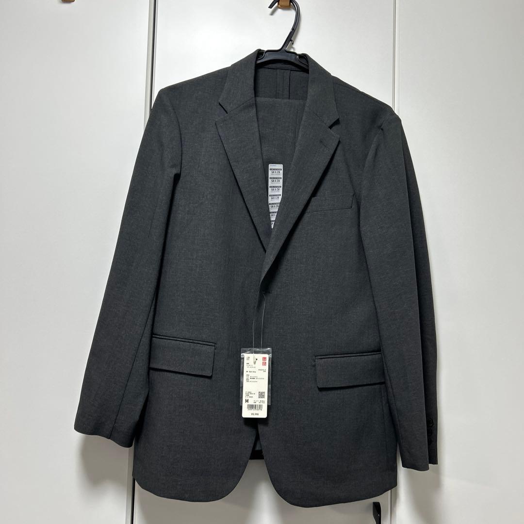 UNIQLO　感動ジャケット&感動パンツ　ブラック・グレーセット（サイズ表記有）