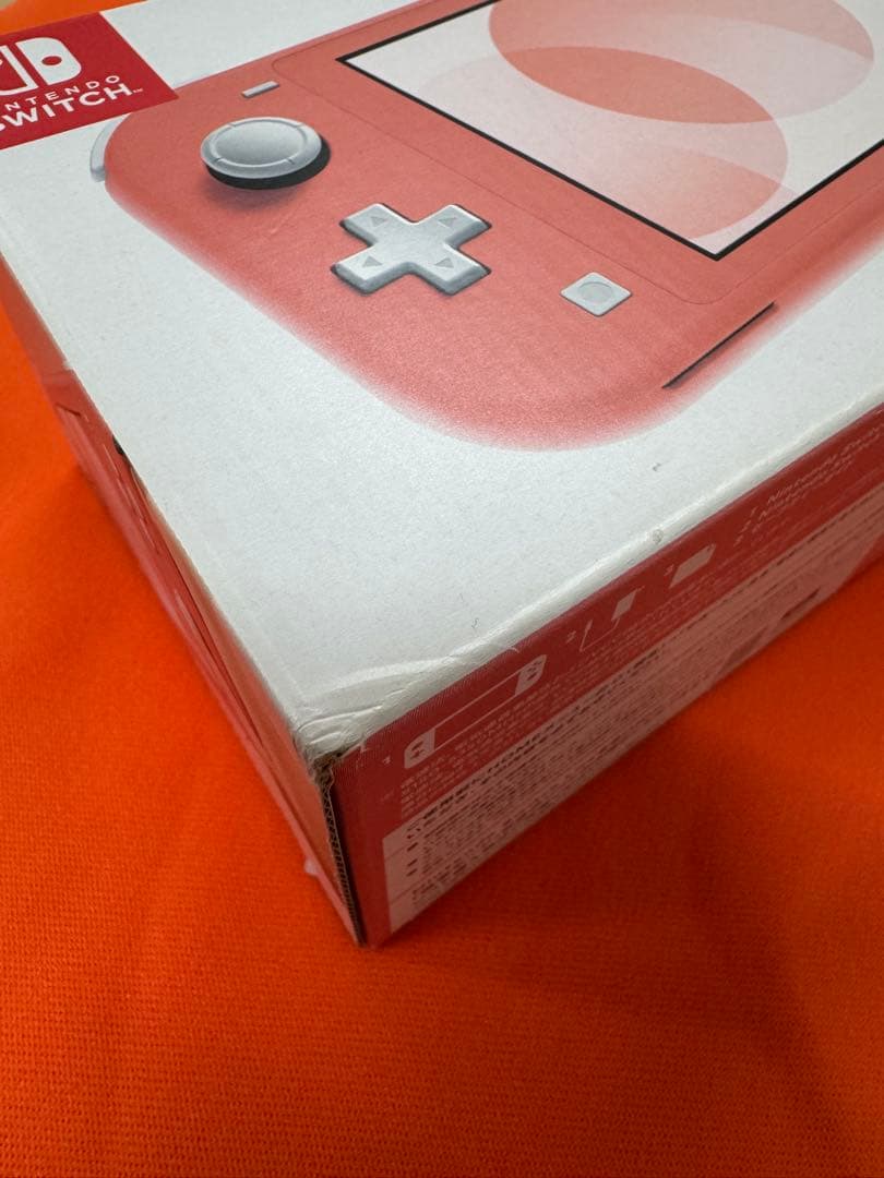 ★新品未使用★Nintendo Switch Lite コーラル/Coral