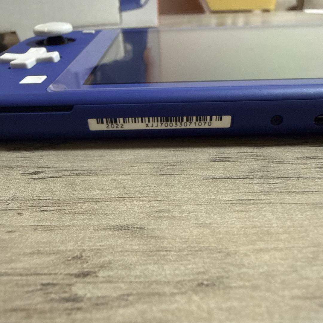 Nintendo Switch Lite 青 2022年モデル