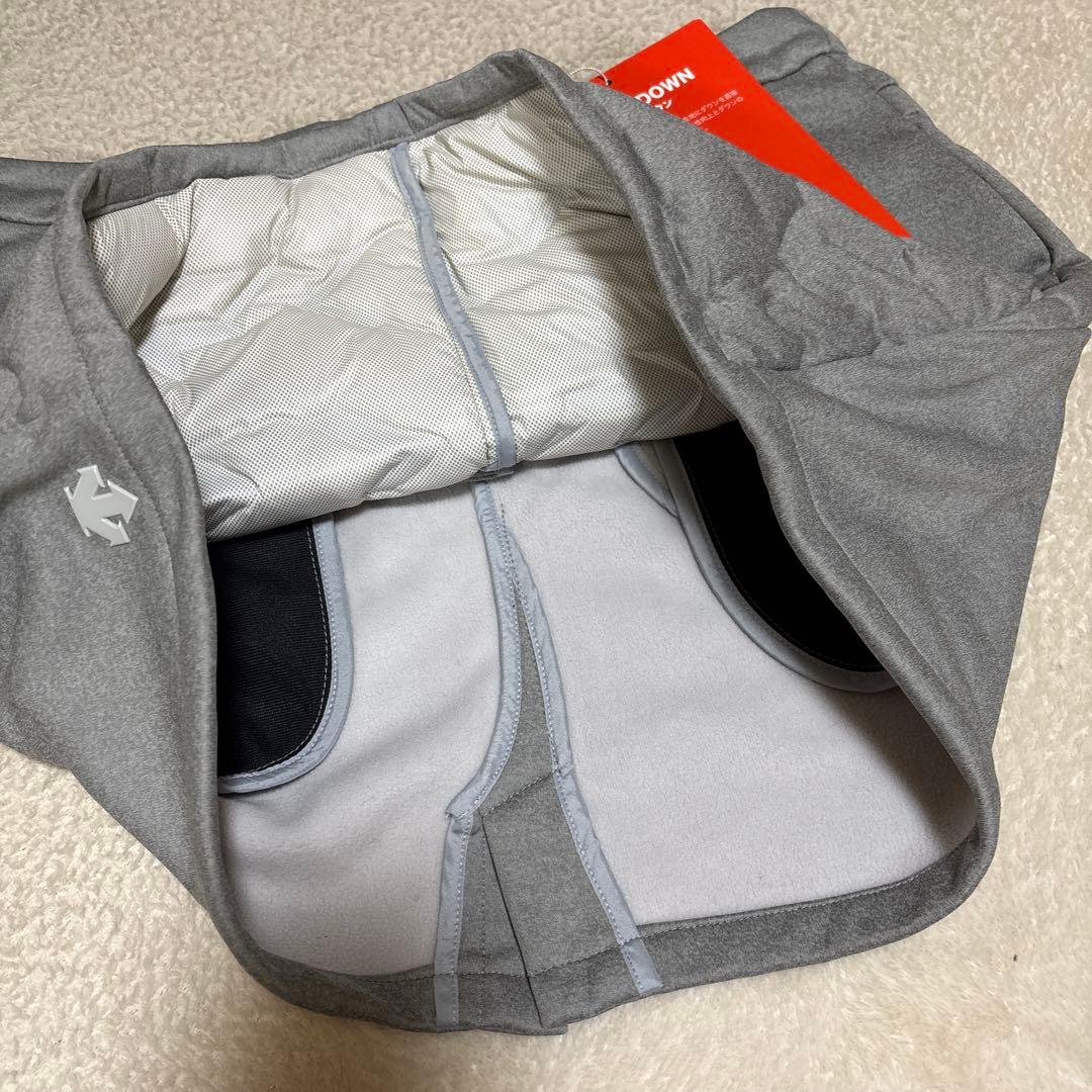 デサント　中綿ダウンスカート　グレー　M 新品未使用　灰色