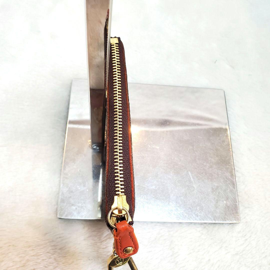 美品 モノグラム パンチング ポシェット クレディ　ケース