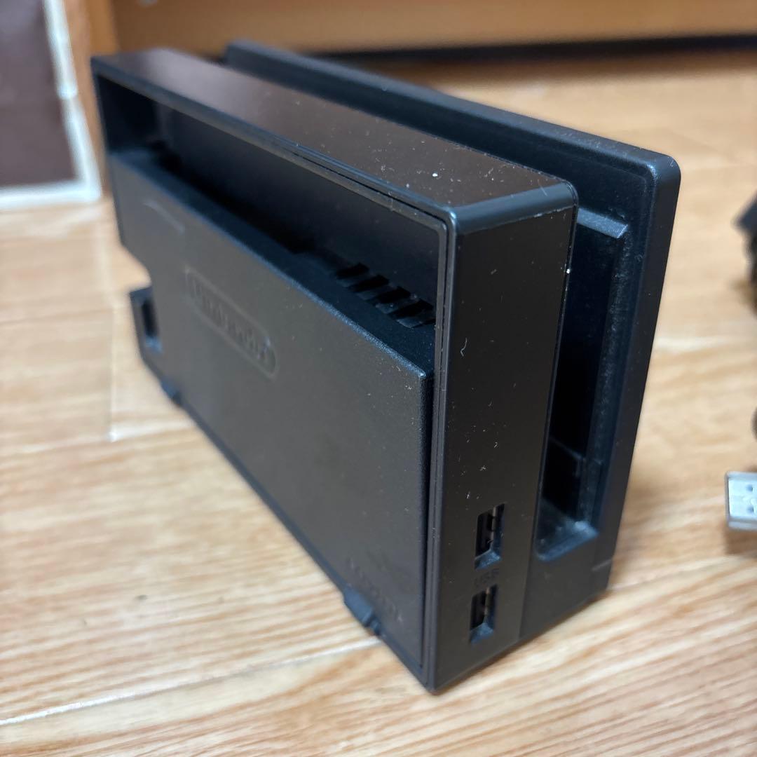 Nintendo Switch 本体と付属品セット　本体初期化済み