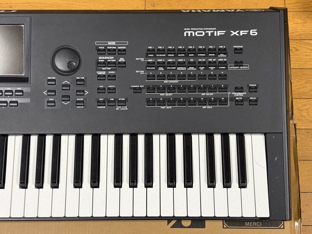 【左門】YAMAHA MOTIF XF6 シンセサイザー 61鍵