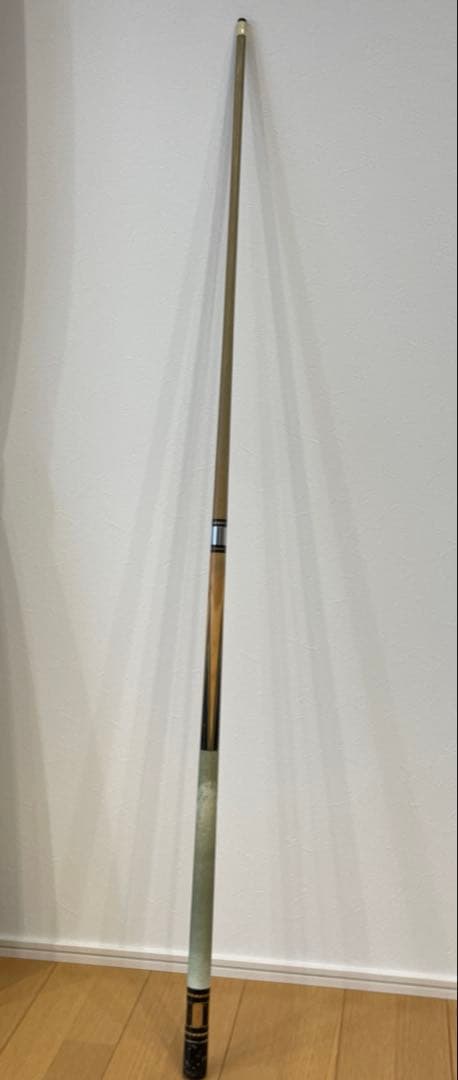 ビリヤード　キュー