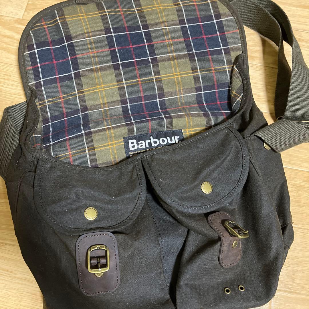 Barbourショルダーバッグ