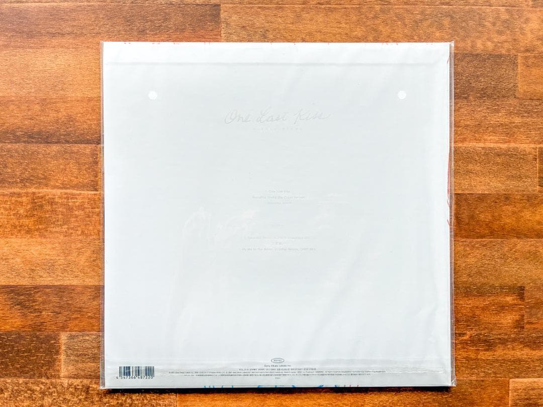 宇多田ヒカル One Last Kiss LP 2枚 レイ アスカ ステッカー付
